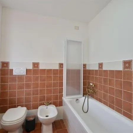 Monte L'agello Sleeps 12 Pool Air Con Wifi *